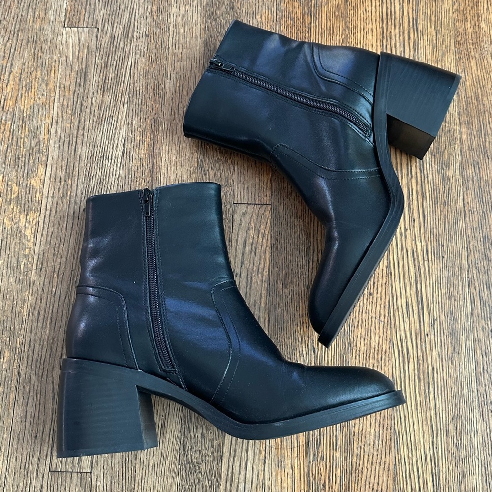 Steve Madden Phillie Block Heel Leather Boot Size 11 - Picture 3 of 7